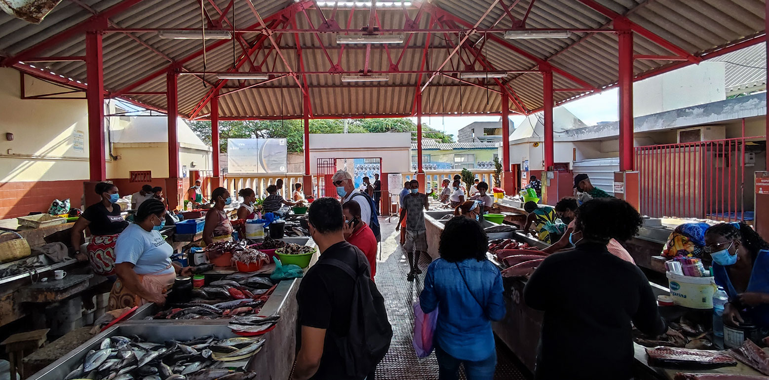 mercado do peixe — Mindelo, São Vicente